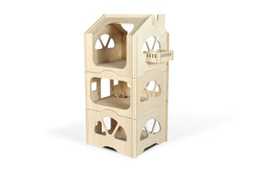 Momo - the beautiful handmade play and doll house